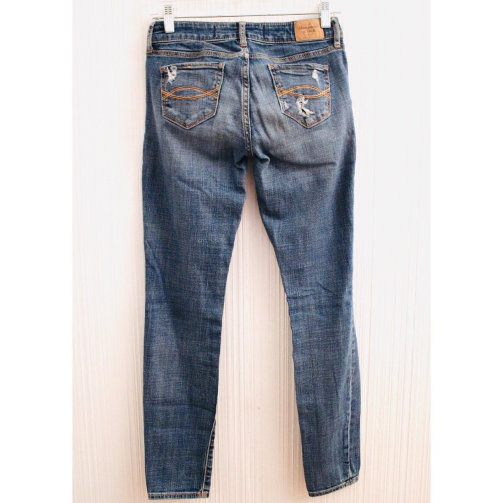 A&F Ripped Skinny Jeans with Patchwork - Picture 5 of 5